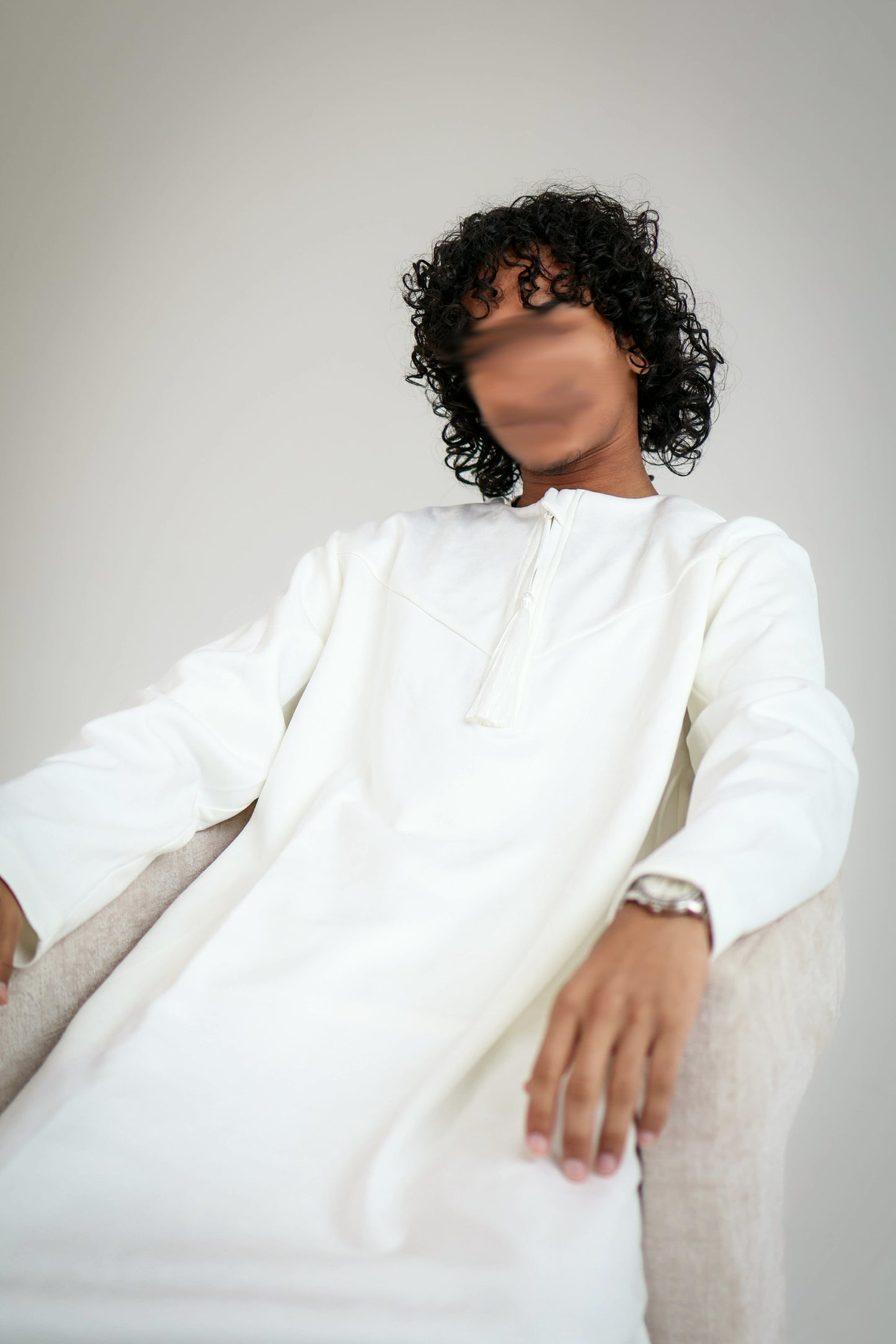 White Eid “Suede” Thobe