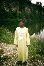 Olive Sudanese Thobe – detail view 